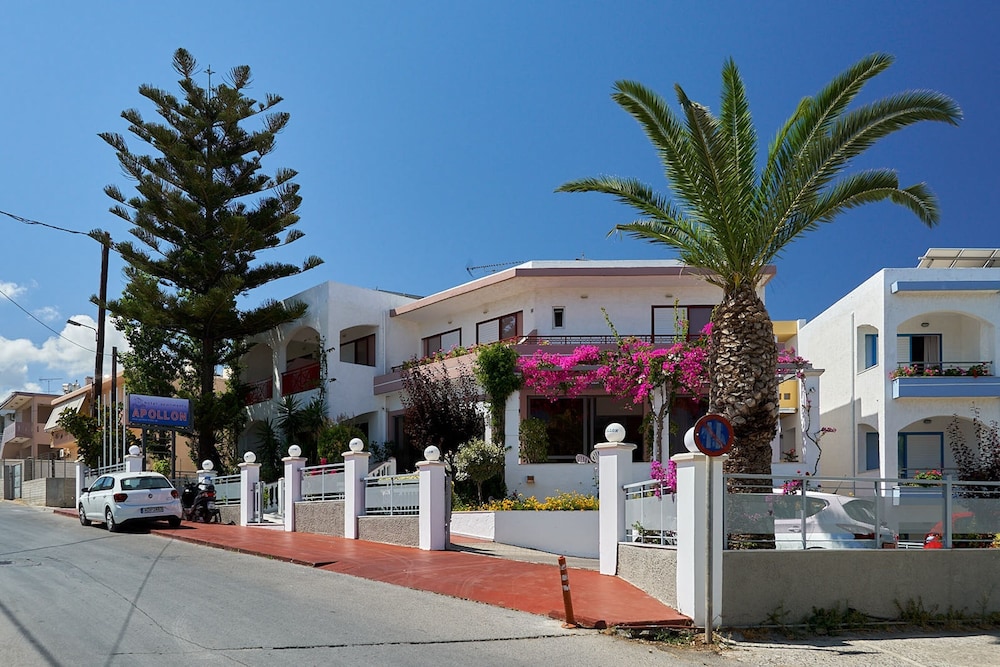 Apollon Hotel Apartments 34/50