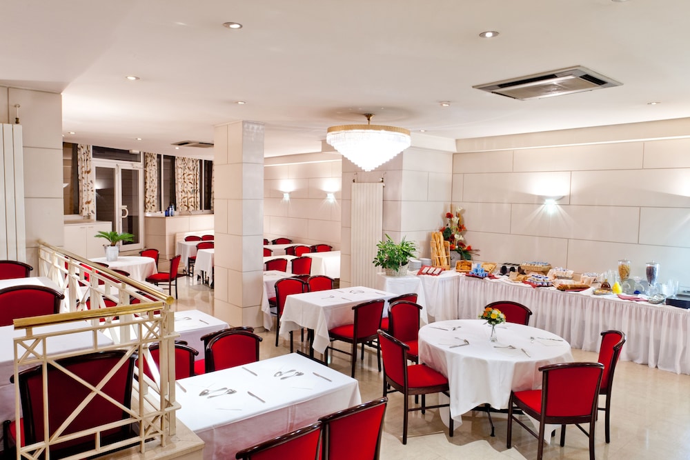 restaurant-cafeteria
