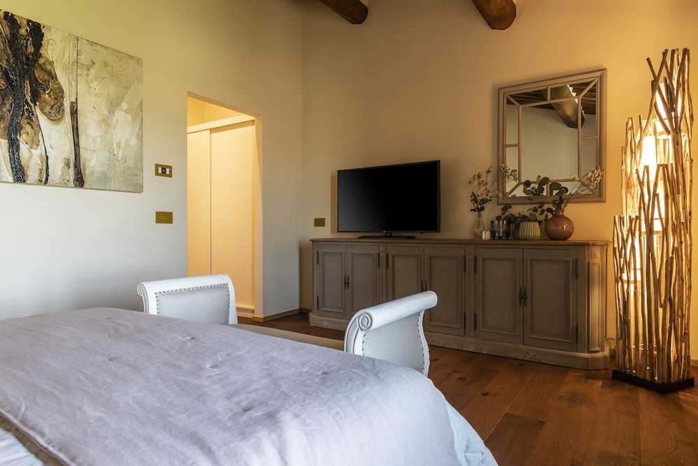 Capanna Suites 36/50