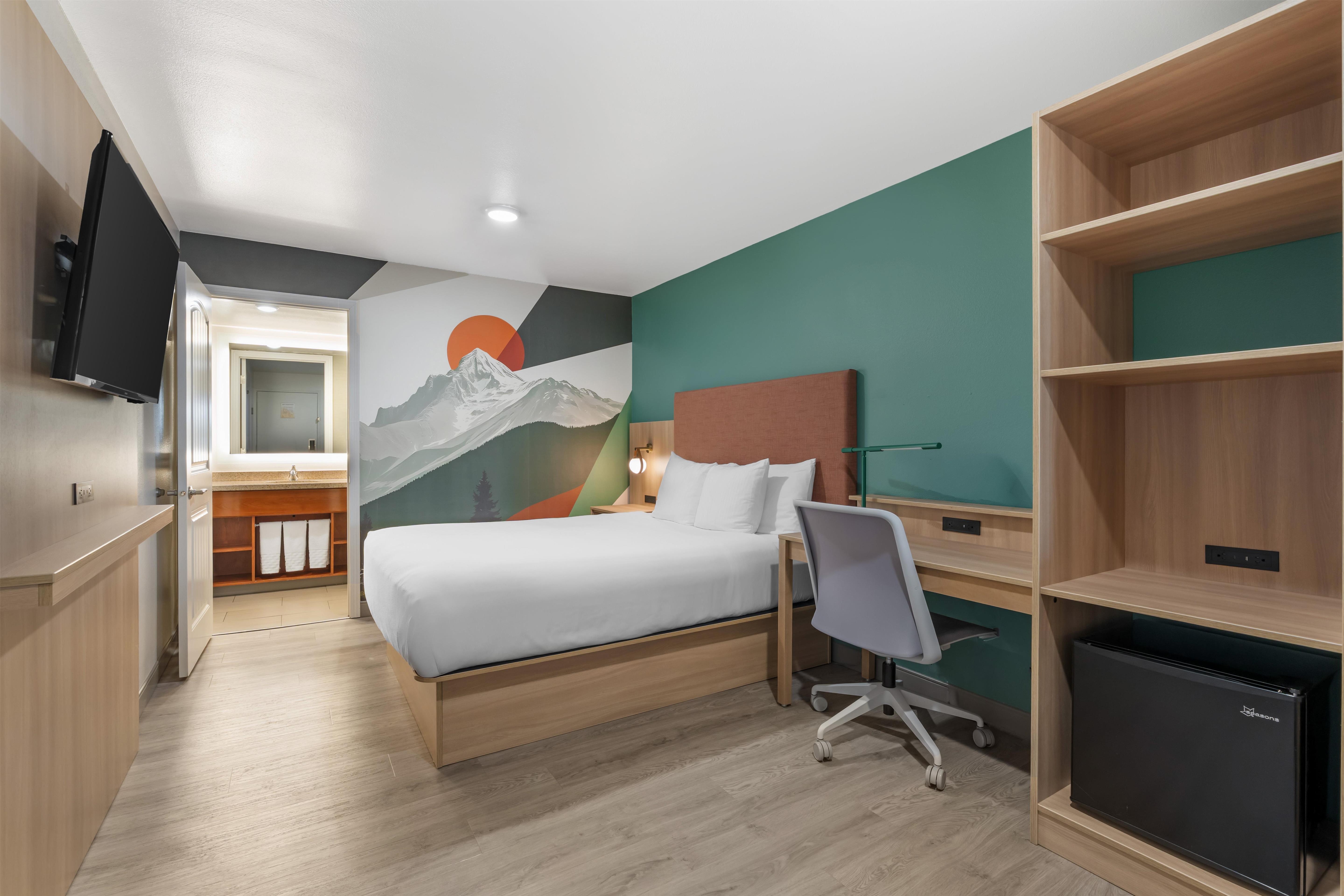 Room, Double Bed, Best Western Plus Clocktower Inn 3/4
