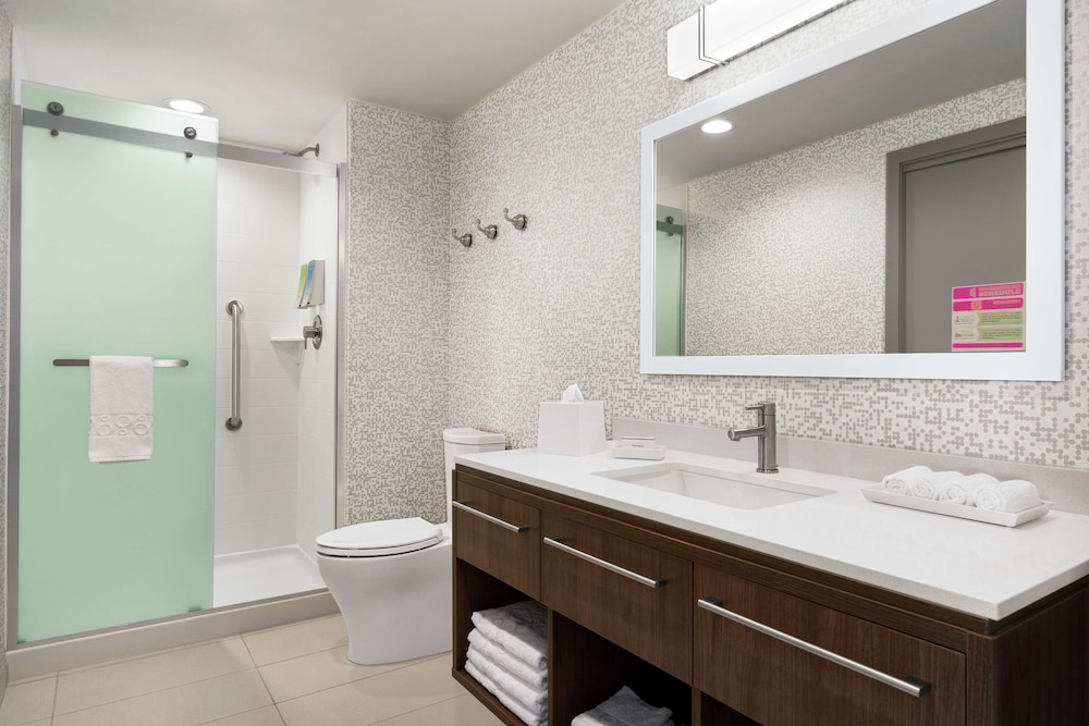 جناح استوديو بسريرين كوين مع أريكة، Home2 Suites by Hilton Harrisburg North 2/2