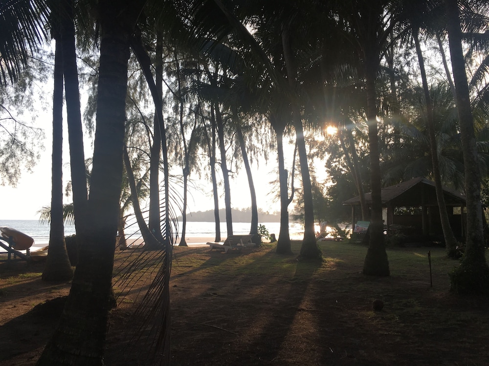 Koh kood Neverland Beach Resort 23/40