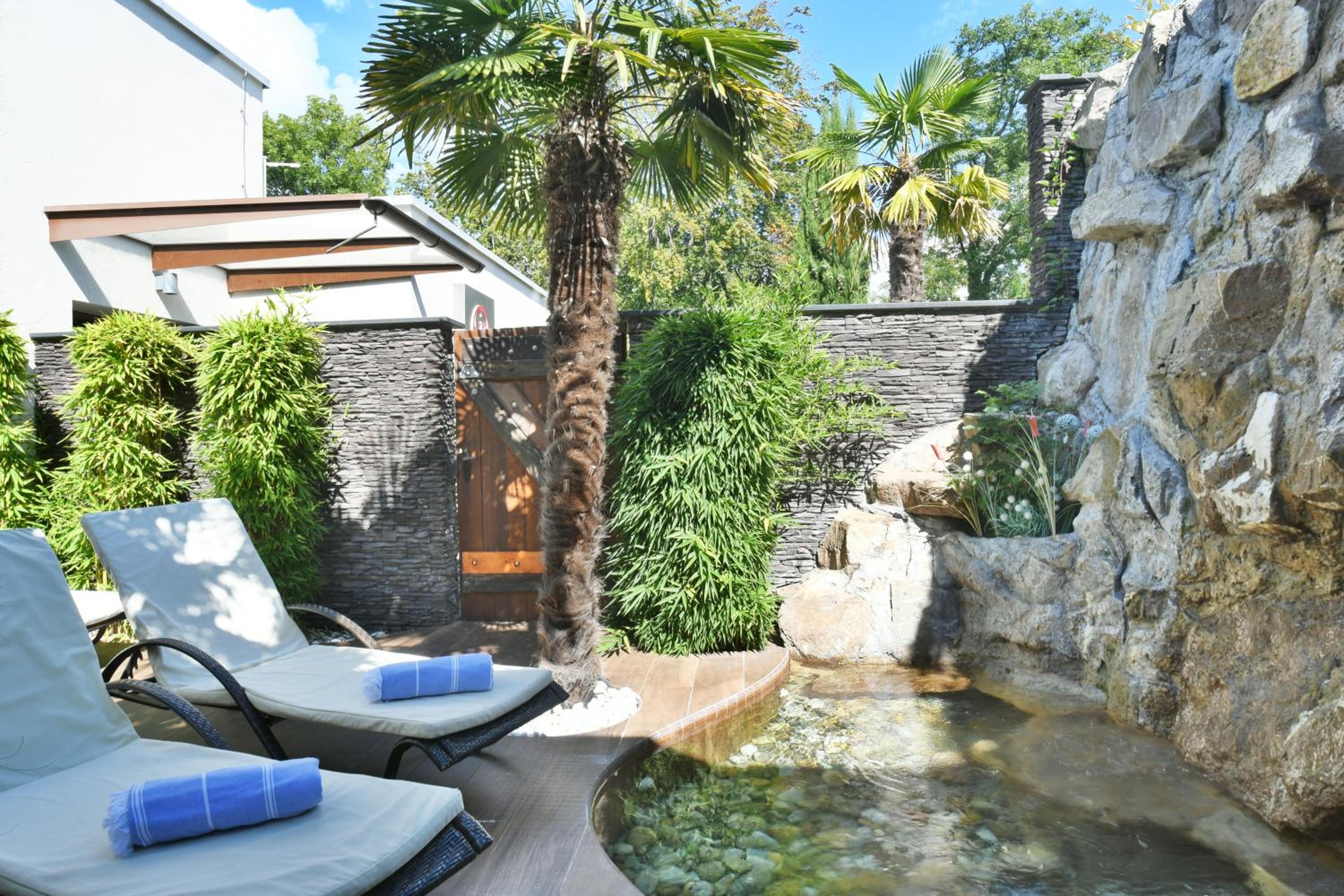 Le Baron Tavernier Hotel Restaurants Spa 24/50