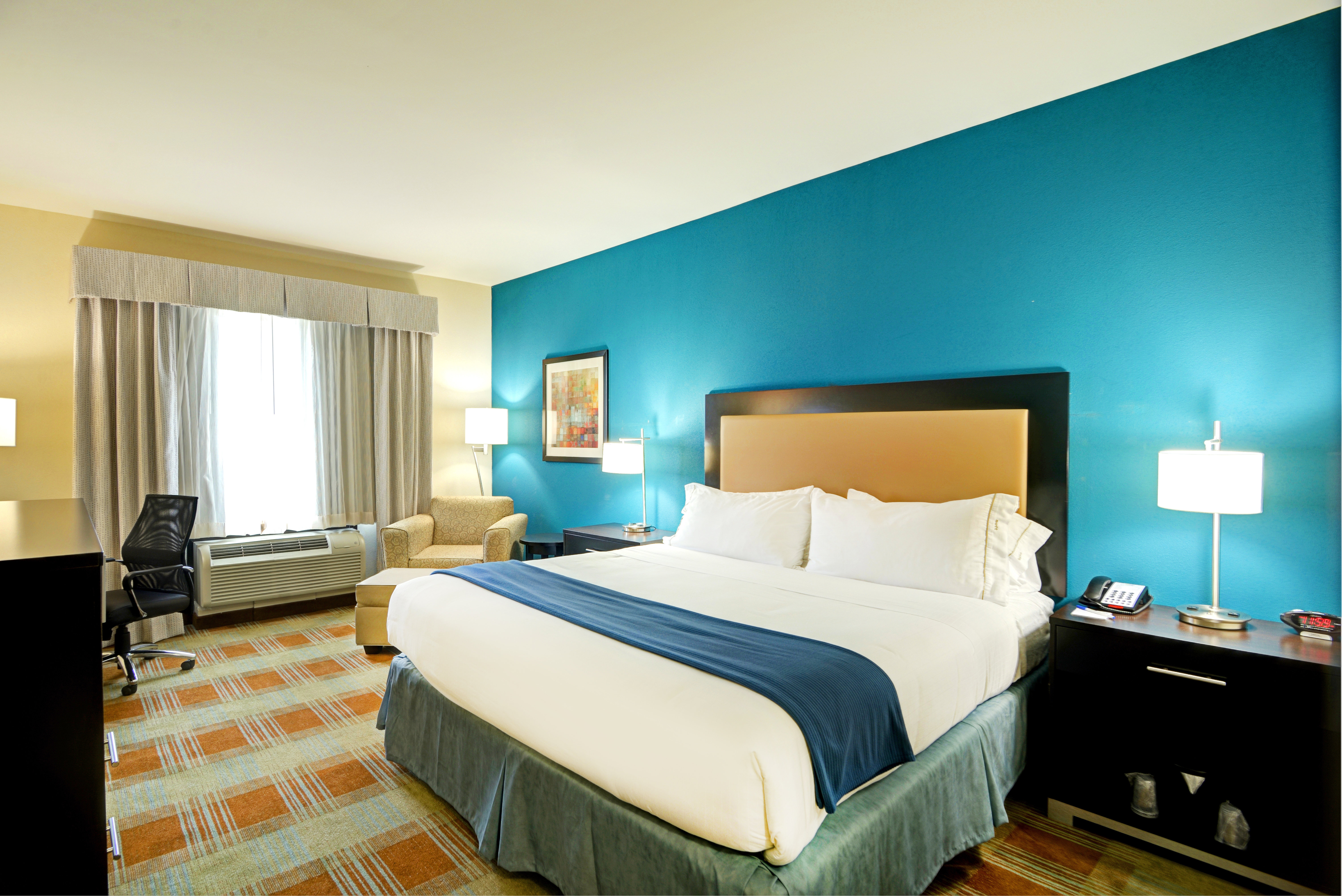 Holiday Inn Express Hotel And Suites Houston Northwest Brookhollow 8/27