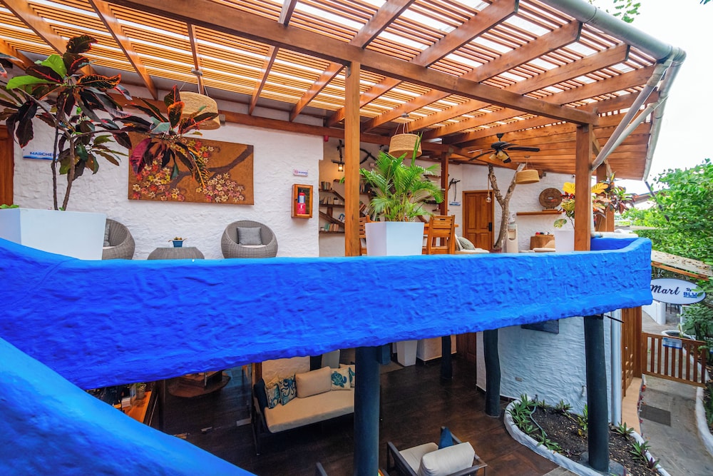 Red Mangrove Aventura Lodge 16/77