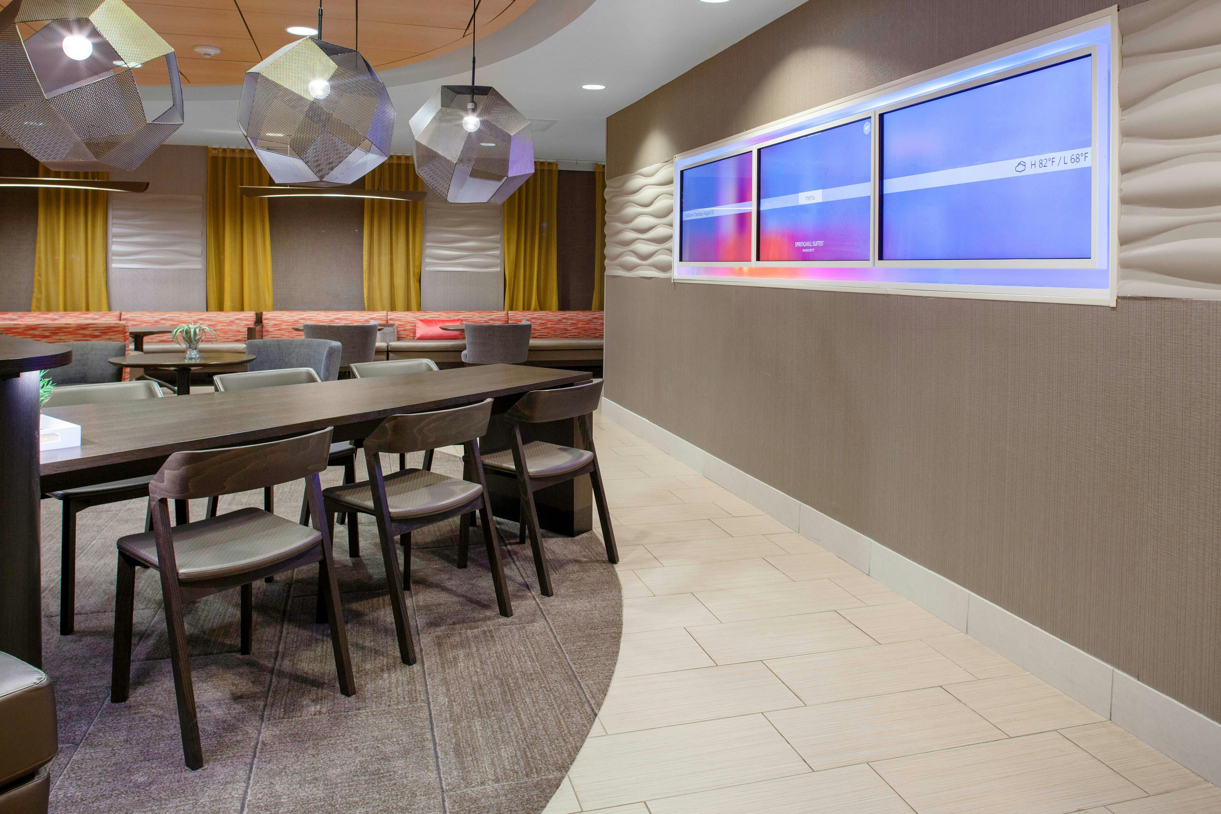 SpringHill Suites Cincinnati North/Forest Park 30/44