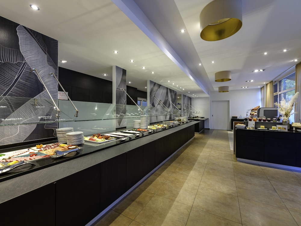 Mercure Hotel Aachen Europaplatz 8/77