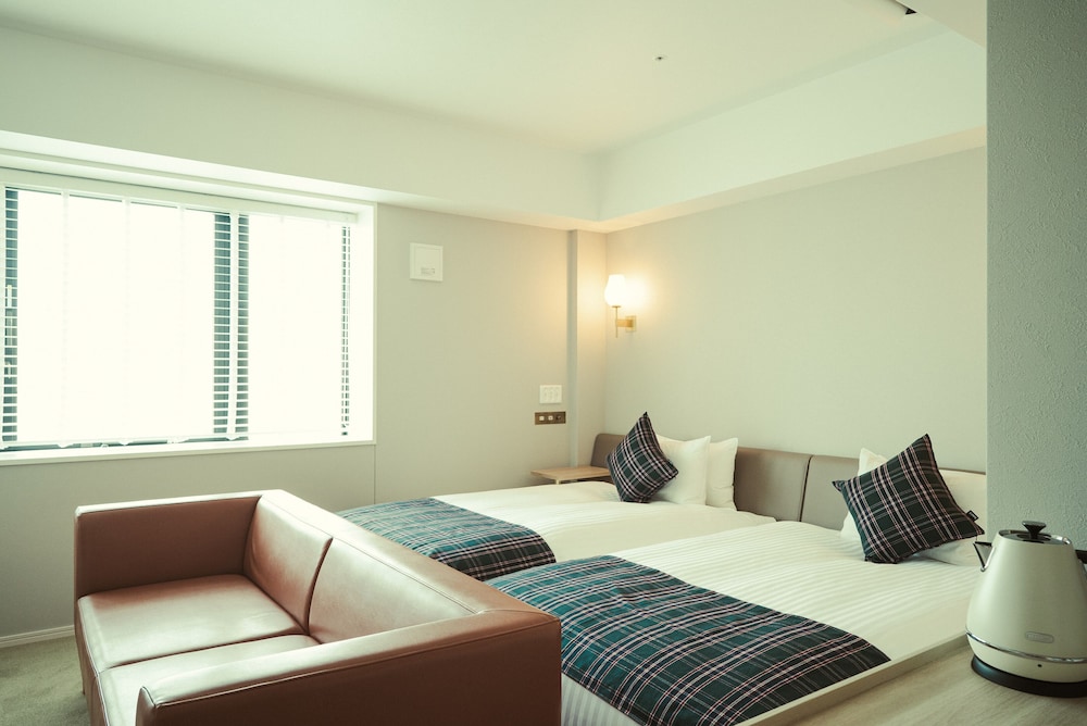 DELUXE, TWIN BEDS