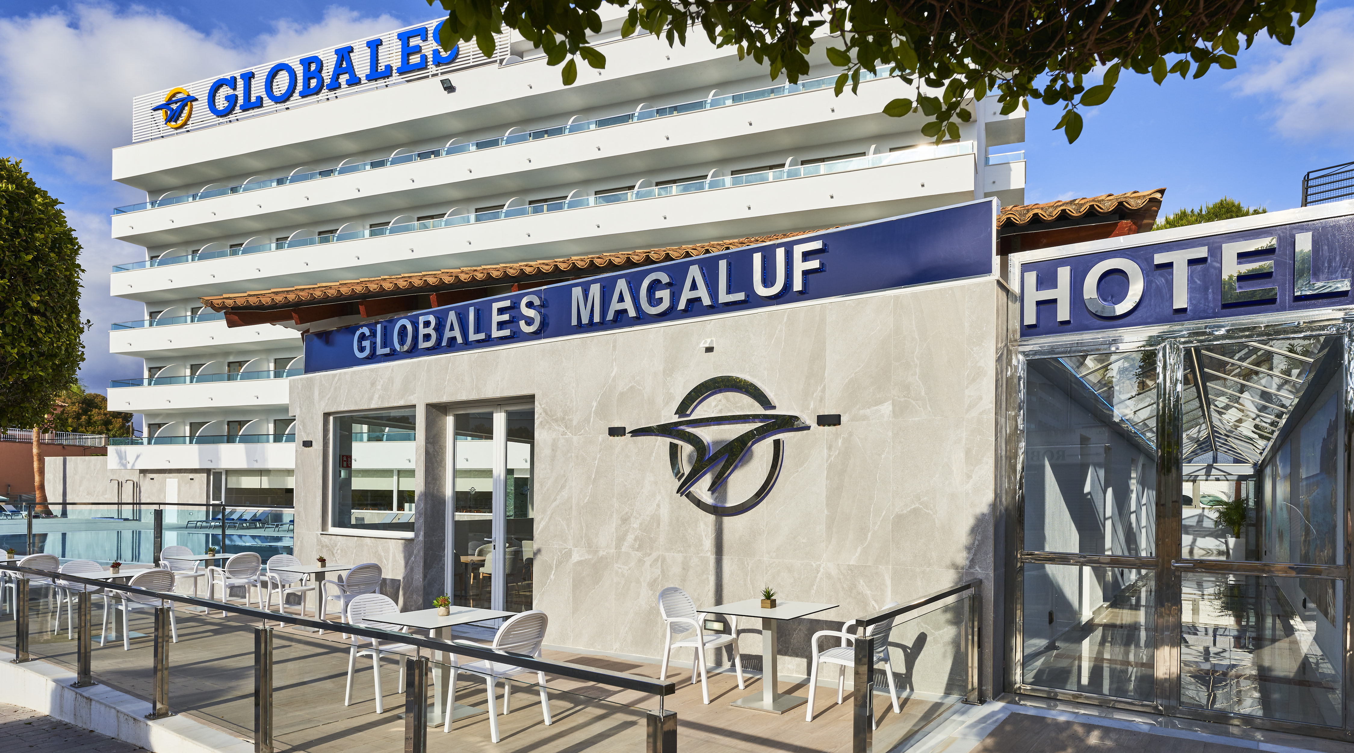 Globales Torrenova - Adults Only 1/45