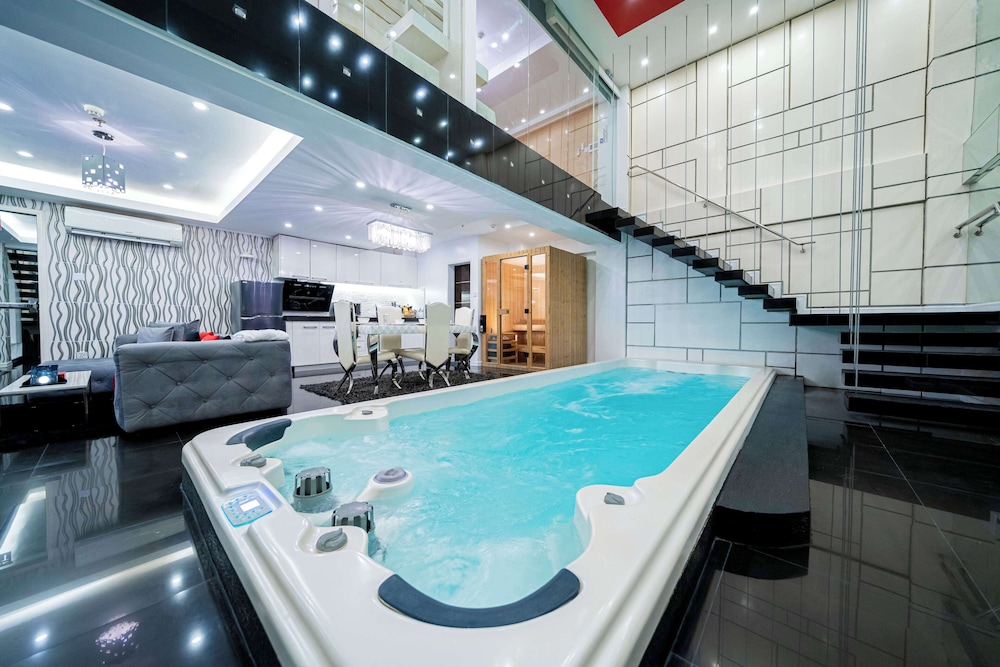 Luks Lofts Hotel & Residences 27/50