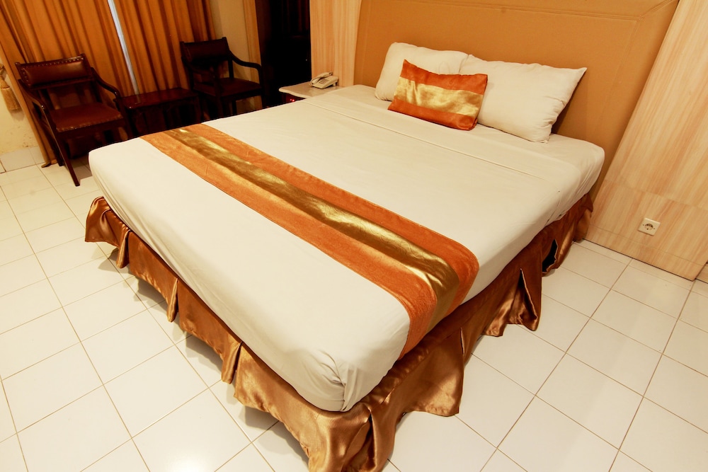 Grand Rosela Yogyakarta Hotel 30/74