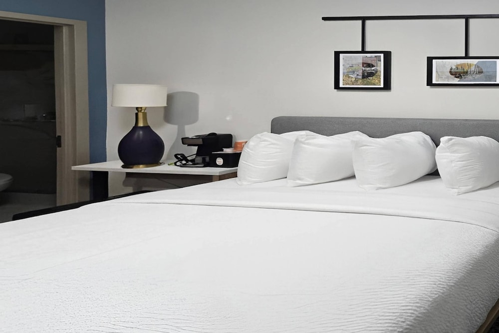 Sleep Inn Brooklyn, NY 11/19