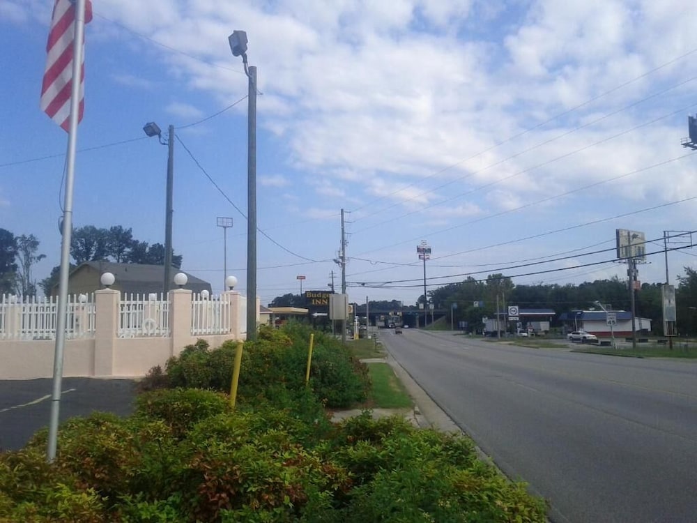 Econo Lodge Calhoun North Damascus 26/41