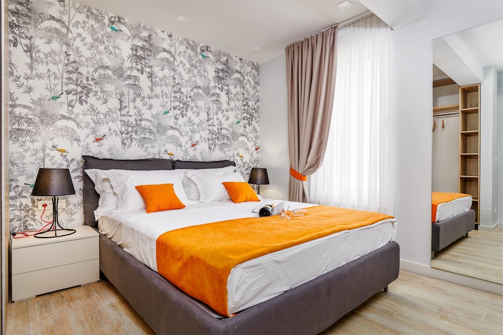 شقة ديلوكس بسرير كينج بإطلالة على الحديقة مع أريكة، Apartments Maison W 2/7