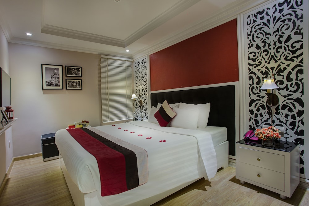 Lavender Central Hotel 17/75
