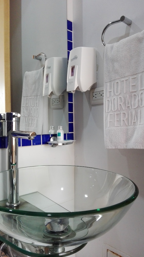 HOTEL DORADO FERIAL 22/23