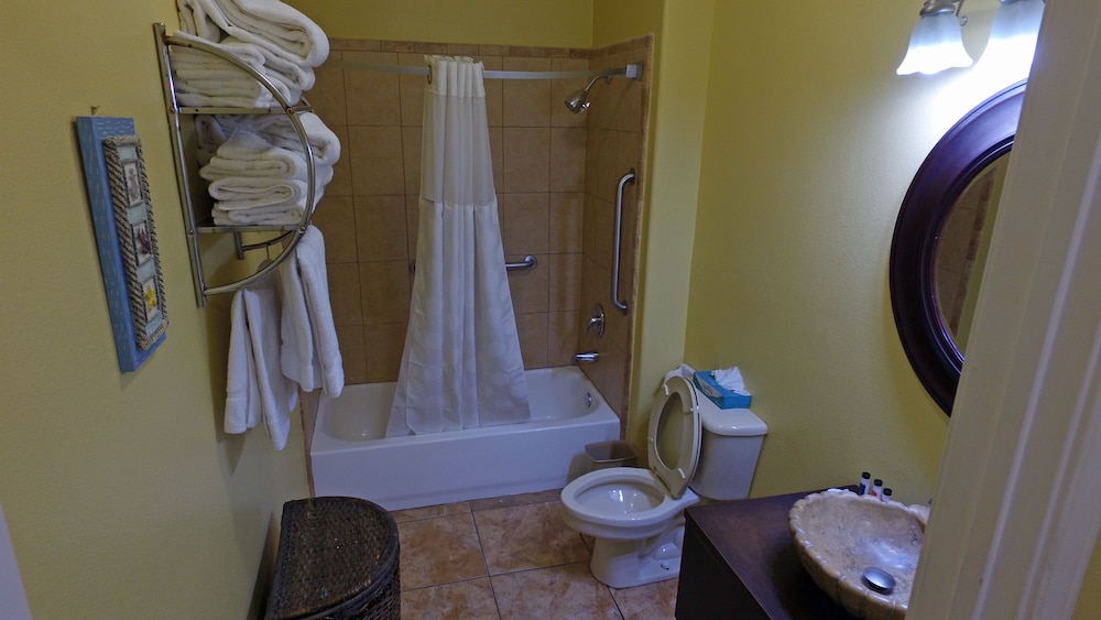 Ramada By Wyndham Suites South Padre Island 15/37