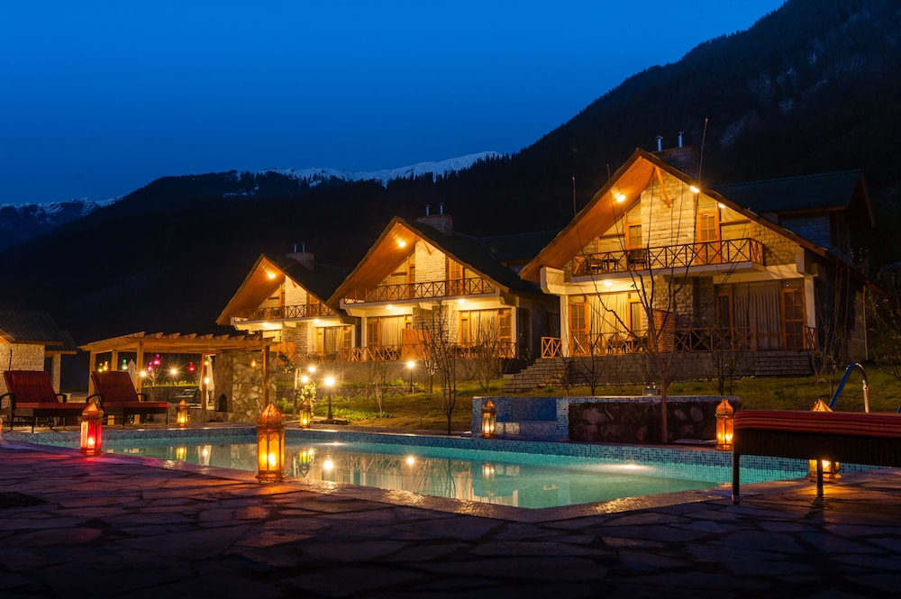 Larisa Resort Manali in MANALI