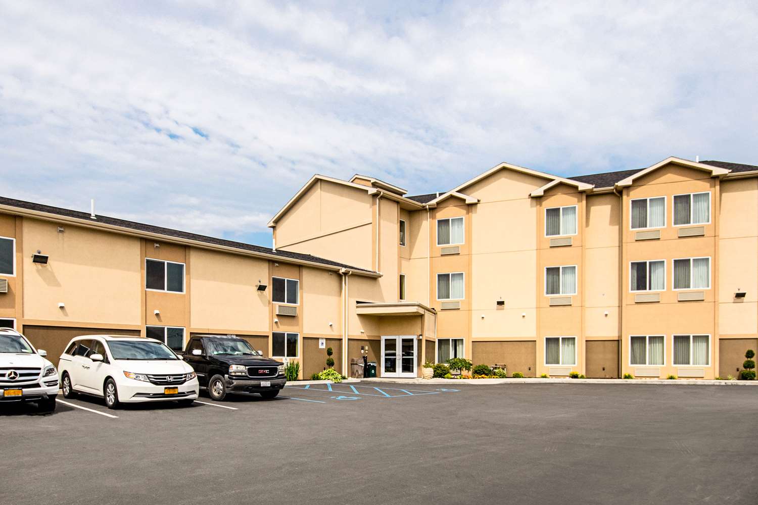 Quality Inn & Suites Glenmont - Albany South 12/14