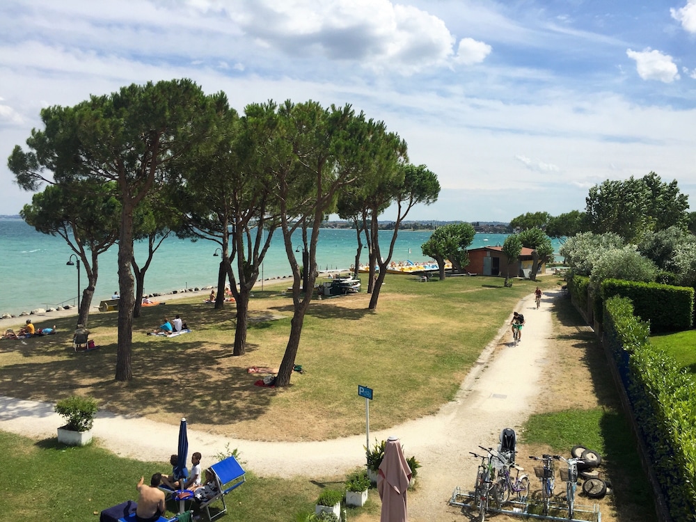 Hotel Ca' Serena 30/50