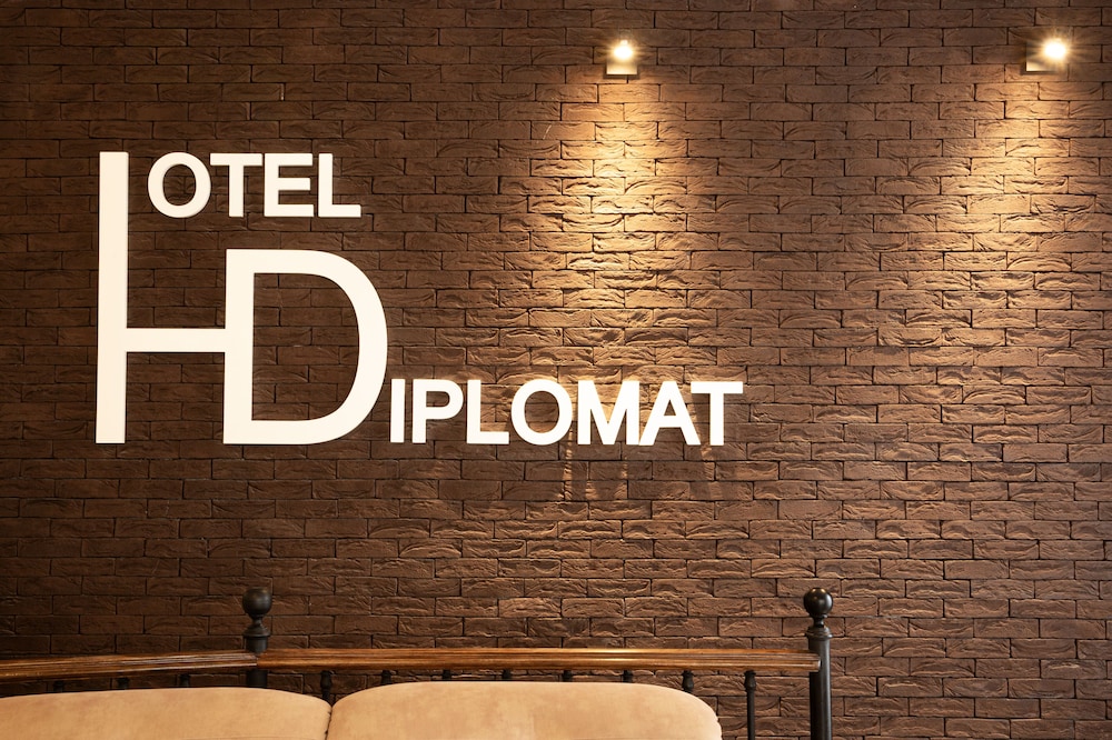 Diplomat Hotel Tbilisi 2/50