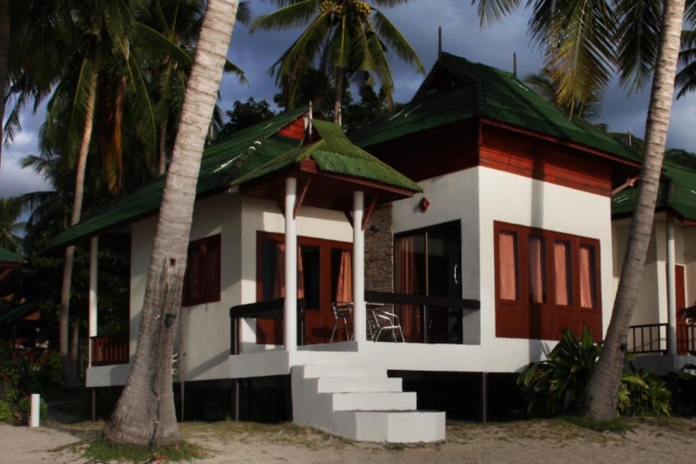 Seetanu Bungalows 6/68