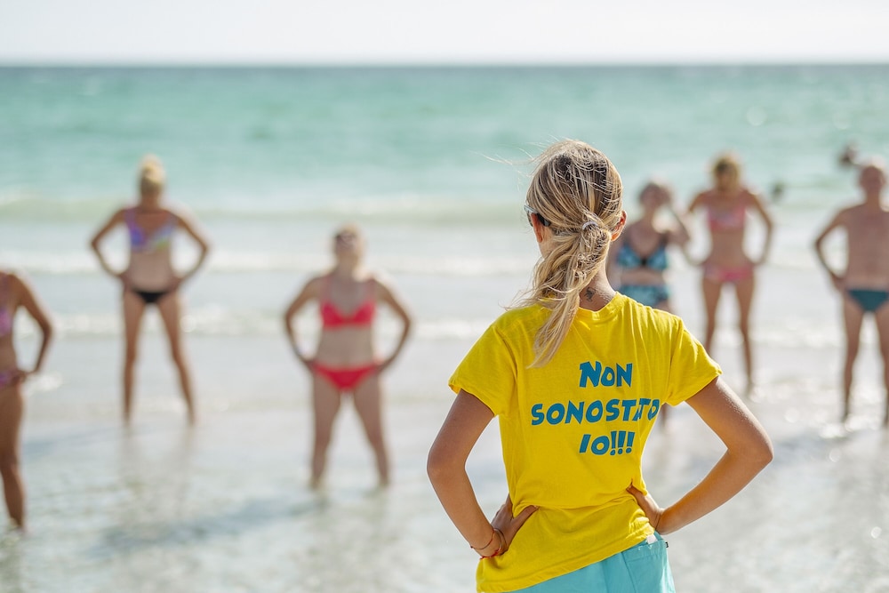 Hotel Club Le Rose 44/50