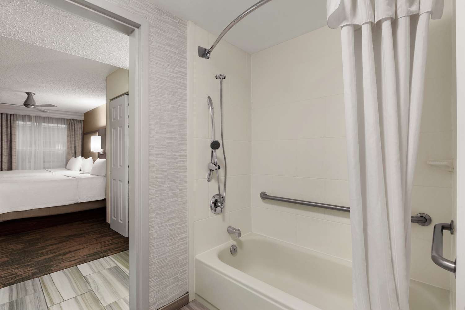 Homewood Suites By Hilton North Dallas Plano 40/40