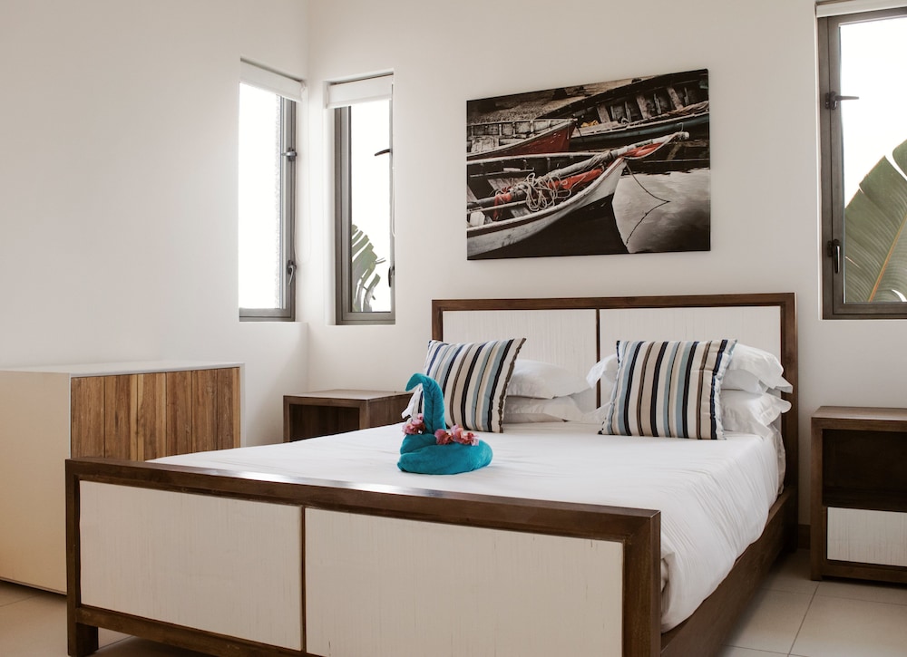 Cap Ouest by Horizon Holidays 66/74