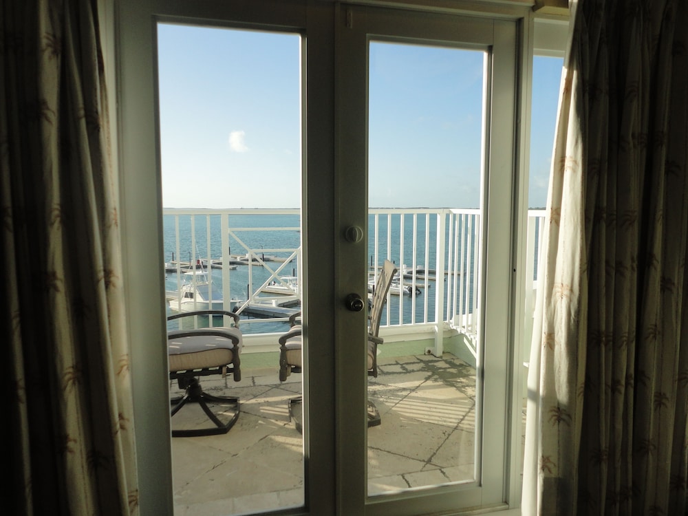 February Point Resort Estates Bb1 36/50