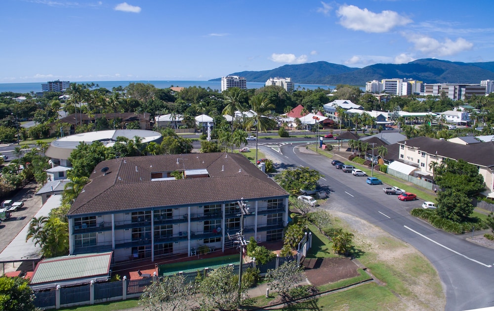 CAIRNS HOLIDAY LODGE 写真1