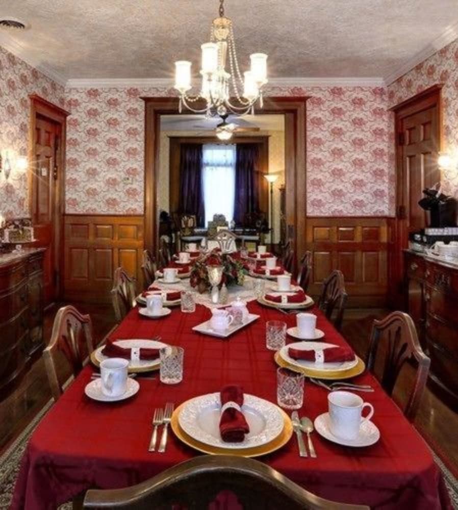 Barrister s Bed & Breakfast 37/42