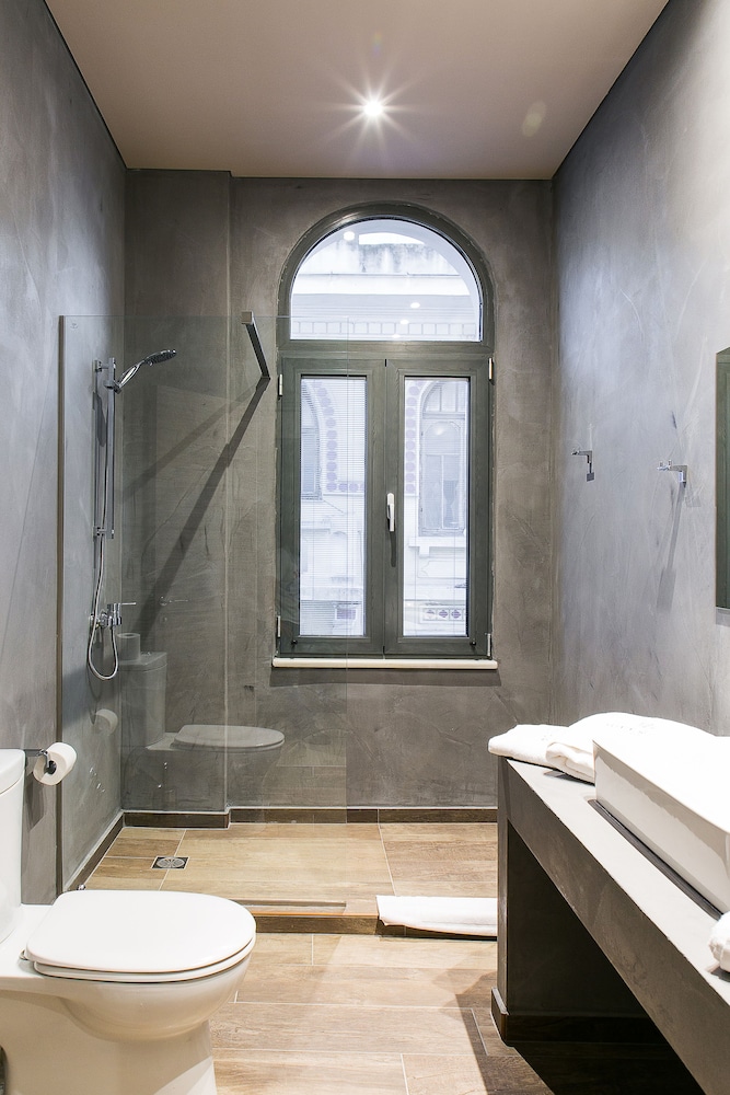 Superior One Boutique Hotel 30/35