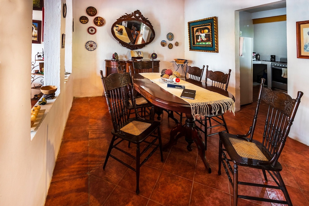 Hostal El Patio 15/25