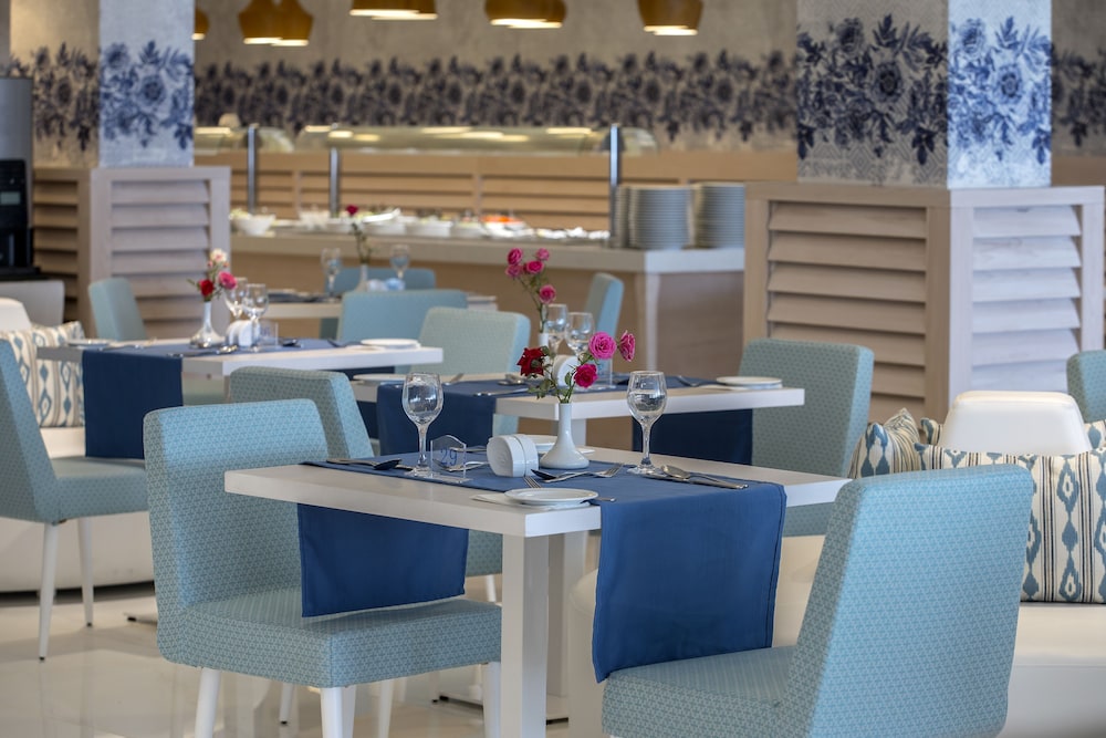 Odessa Beach Hotel 55/65