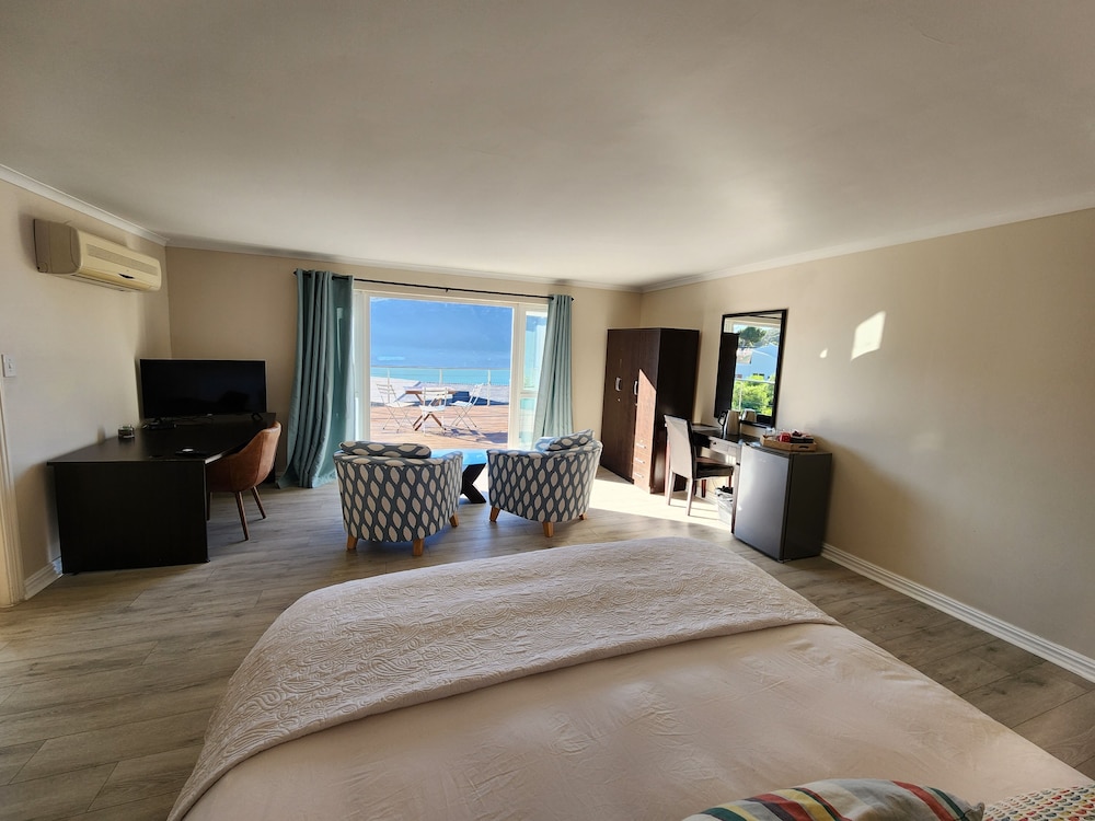 Hout Bay Breeze 13/50