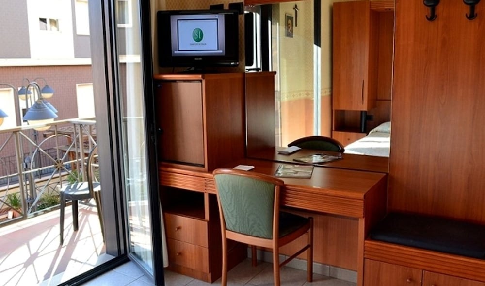 Hotel Colonne 5/46