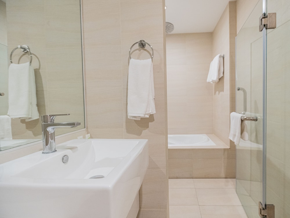 85 Soho Hotel & Serviced Apartment 46/50