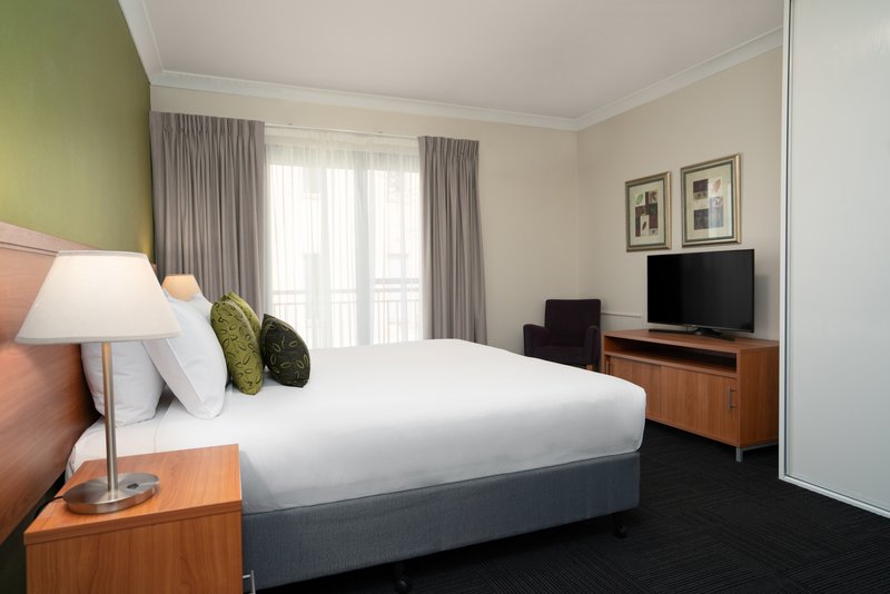 Leisure Inn Spires 18/50