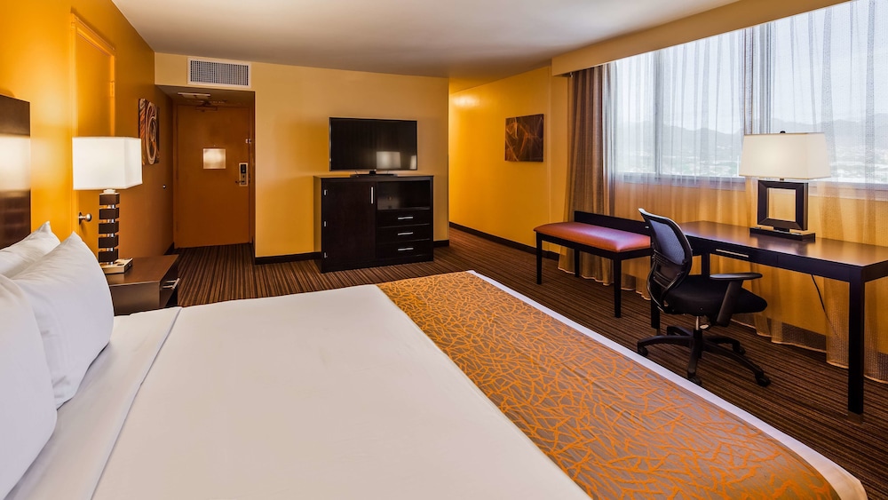 Best Western The Plaza Hotel Honolulu Airport 25/30