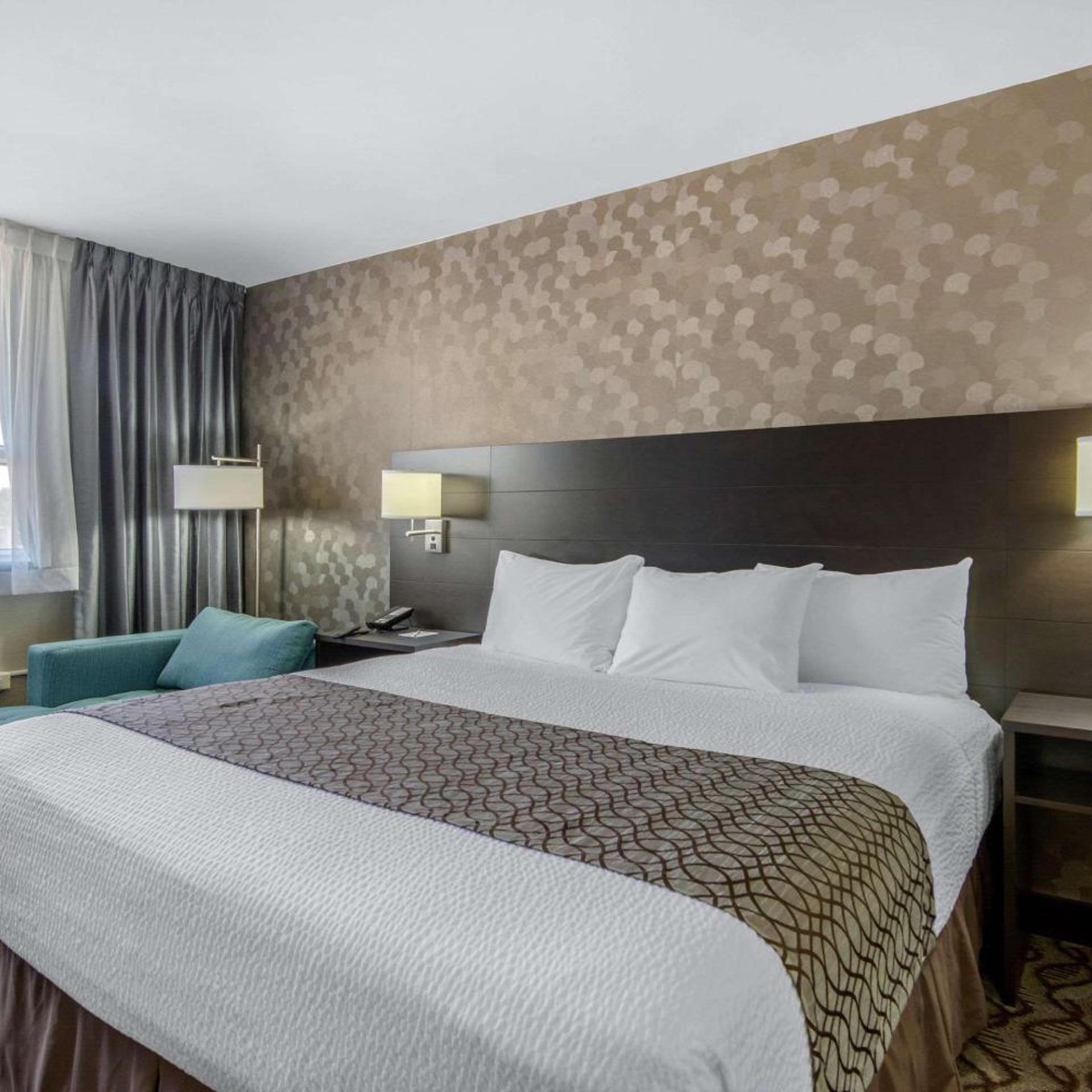 Business, Superior, King Bed