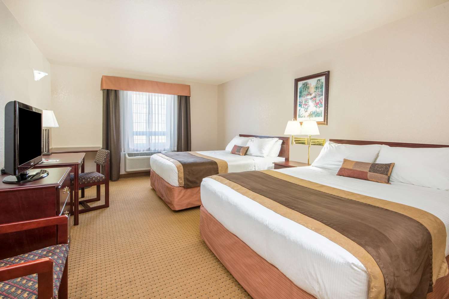 Ramada By Wyndham Lloydminster 10/27