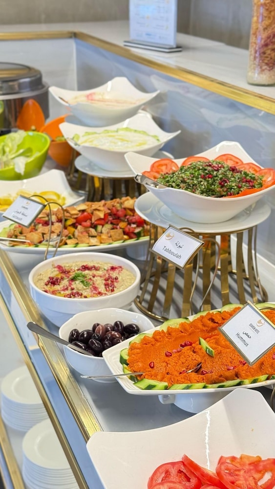 فندق سي فيو(SEAVIEW HOTEL) 53/74