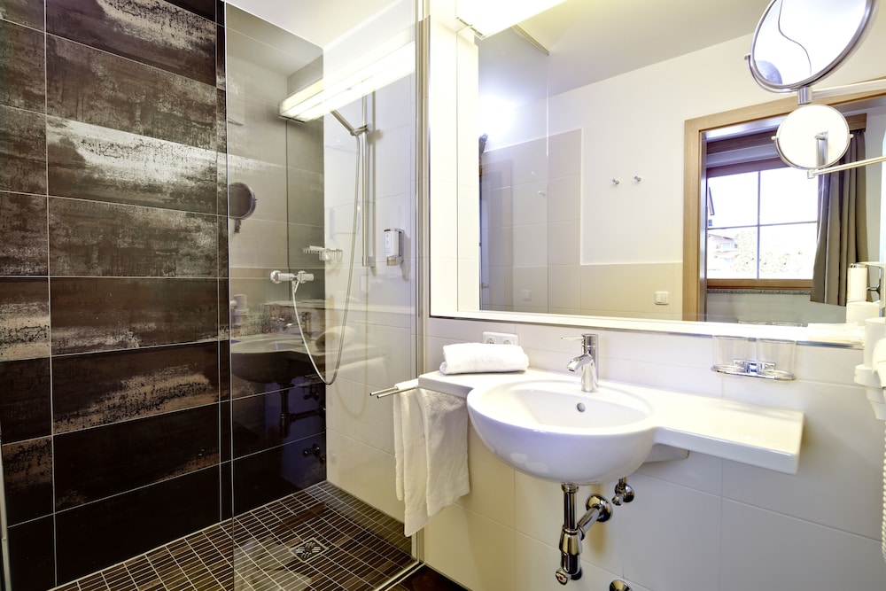 Romantikhotel Zell Am See 80/81