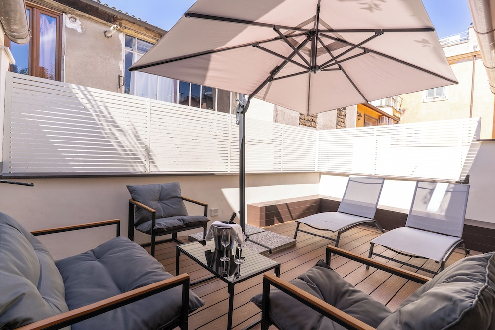 Albergo Abruzzi 37/58
