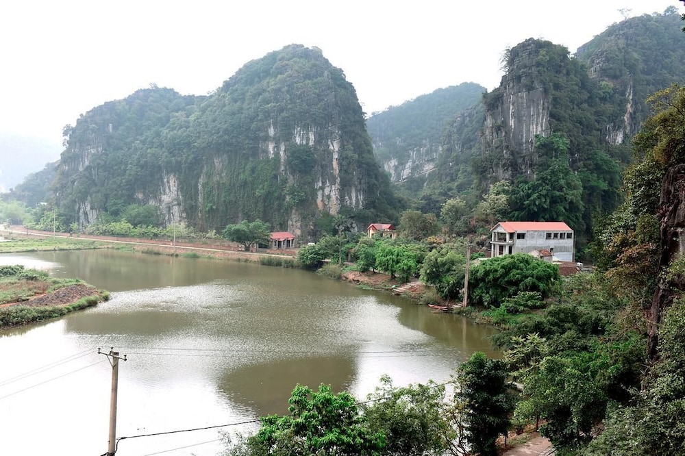 Anh Tuan Tam Coc Old Space Bungalow 35/50
