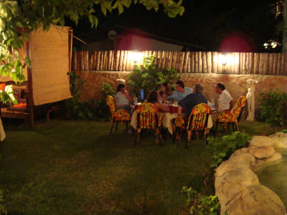 Hotel Uygar 27/29