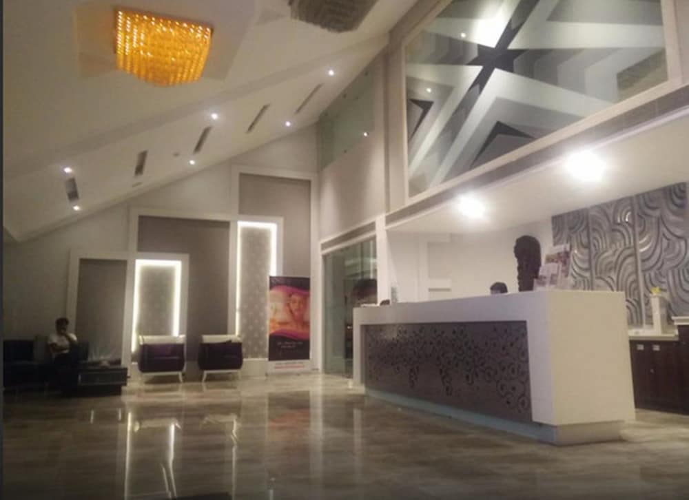lobby