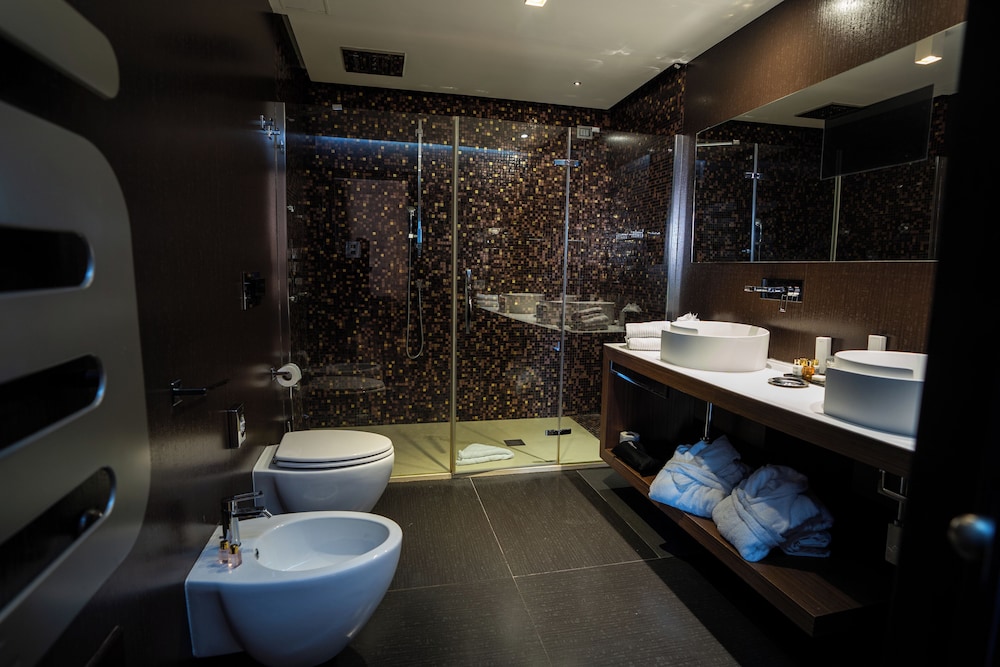 Divina Luxury Hotel 52/55