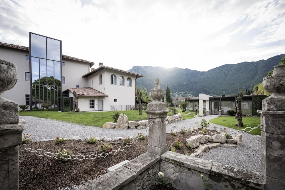 Monastero ARX VIVENDI 49/63